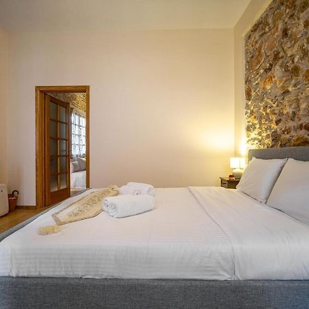 Luxurious Villa At Mets Atena Exterior foto