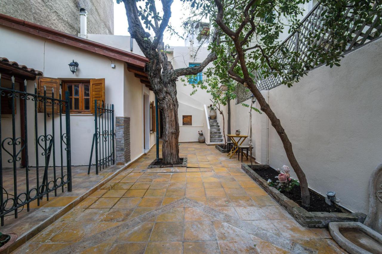 Luxurious Villa At Mets Atena Exterior foto