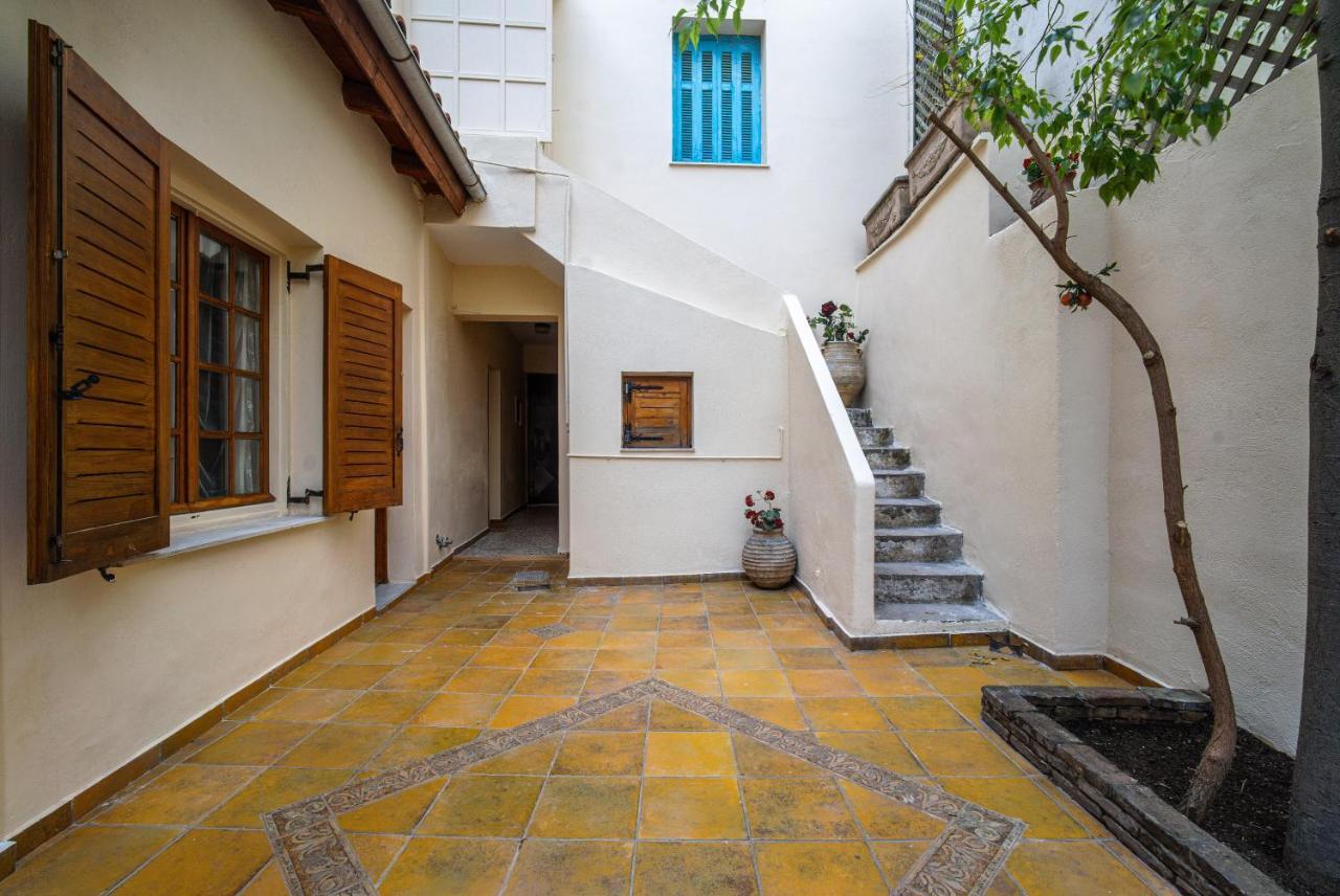 Luxurious Villa At Mets Atena Exterior foto