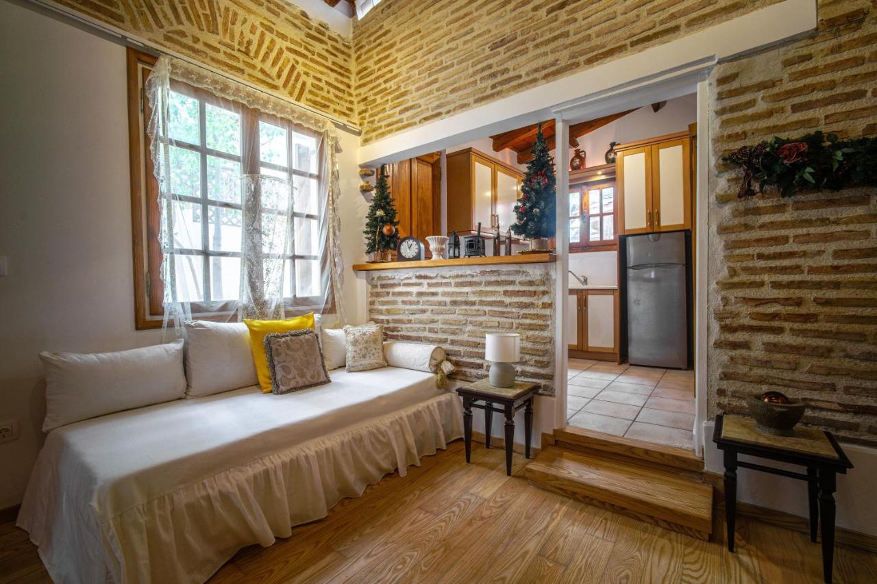 Luxurious Villa At Mets Atena Exterior foto