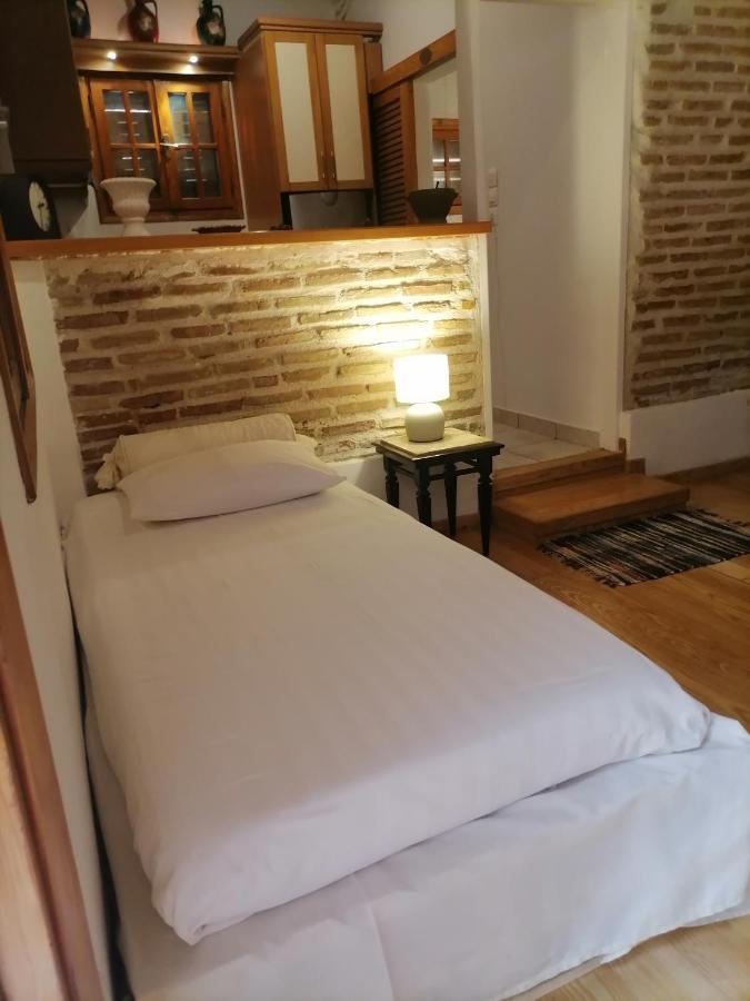 Luxurious Villa At Mets Atena Exterior foto